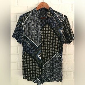 Men’s Theory Short Sleeved Print Shirt Slim Fit Size S